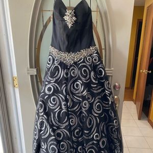 Black/Silver Prom Dress